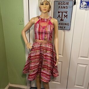 Innovation de Woodin Women’s MIDI Dress